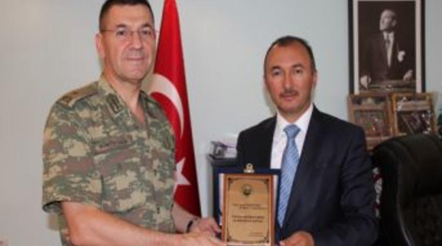 Tugay Komutanı İsmail G&uuml;m&uuml;ştekin&rsquo;den Başkan K&ouml;ksoy&rsquo;a Veda Ziyareti