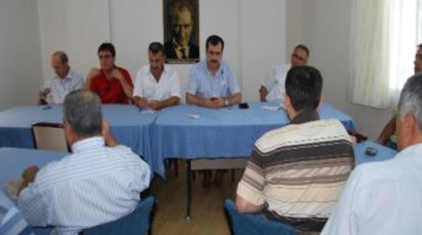 Milletvekili Erdem Muhtarlar İle Bir Araya Geldi