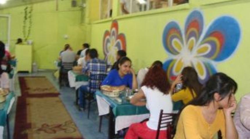 Kursiyerlere İftar Yemeği