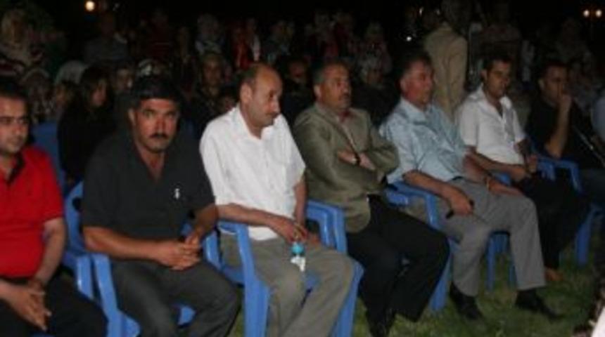 Ak Gen&ccedil;lerden Ramazan Ş&ouml;leni