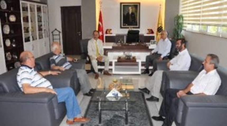 Gazeteciler Cemiyeti&rsquo;nden Rekt&ouml;r &Ccedil;elik&rsquo;e Ziyaret