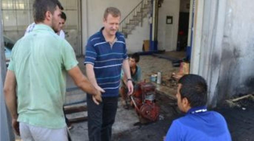 Milletvekili Daniş Sanayi Sitesi Esnafını Gezdi