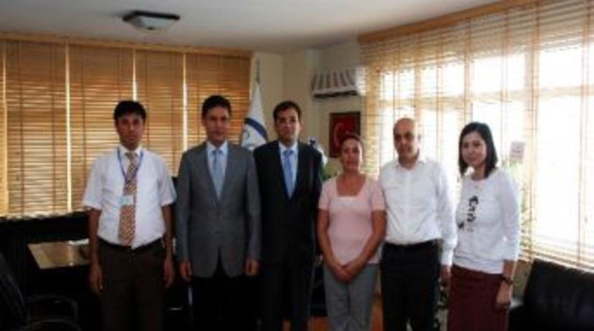 Eczacılardan Sgk M&uuml;d&uuml;r&uuml;ne Ziyaret