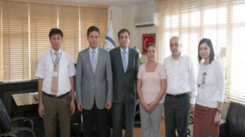 Eczacılardan SGK M&uuml;d&uuml;r&uuml;ne Ziyaret