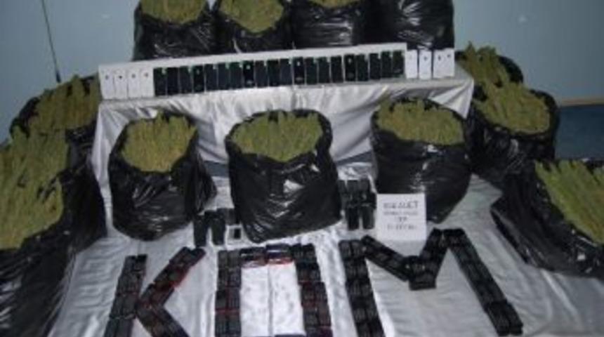 Kumaş İ&ccedil;inde Esrar Sevkiyatı