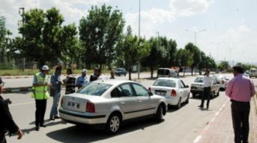 Kırıkkale'de Yapılan Trafik Uygulamalarında 35 Ara&ccedil; Trafikten Men Edildi
