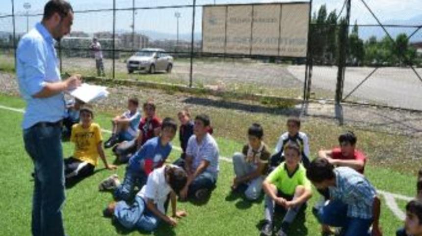 Emniyet Futbol Okulu Start Aldı