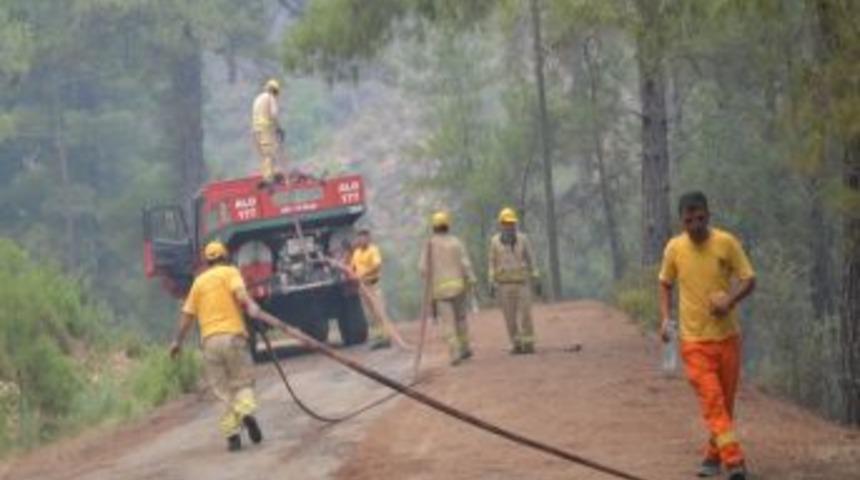 Anamur&rsquo;daki Orman Yangını Kontrol Altına Alındı