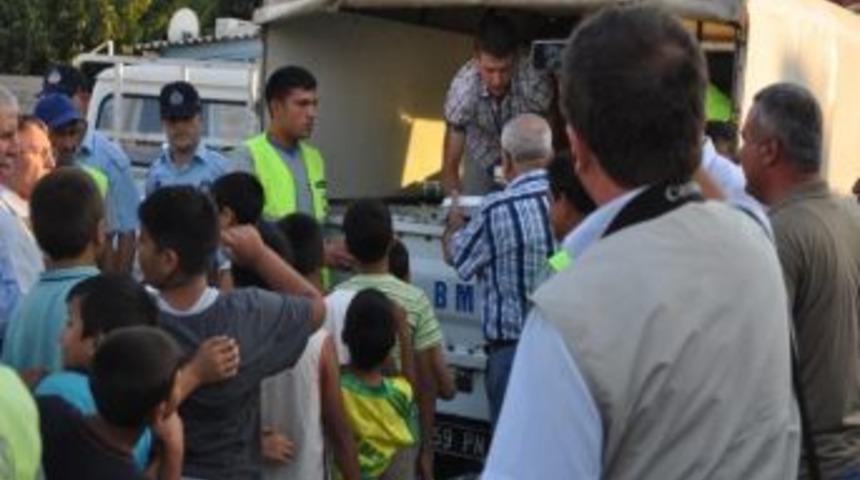 Başkan Baysan İftariyelik Dağıttı