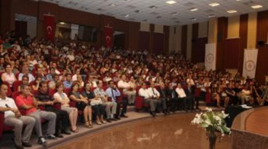 İntihar Eden İzmir Y&uuml;ksek Teknoloji Enstit&uuml;s&uuml; (iyte) &Ouml;ğretim G&ouml;revlisi Toprağa Verildi