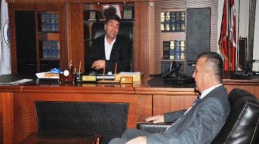 Halk Bankası M&uuml;d&uuml;r&uuml;&rsquo;nden Şırnak Belediyesine Ziyaret