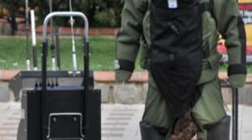 Turgutlu&rsquo;da Ş&uuml;pheli &Ccedil;anta Paniği