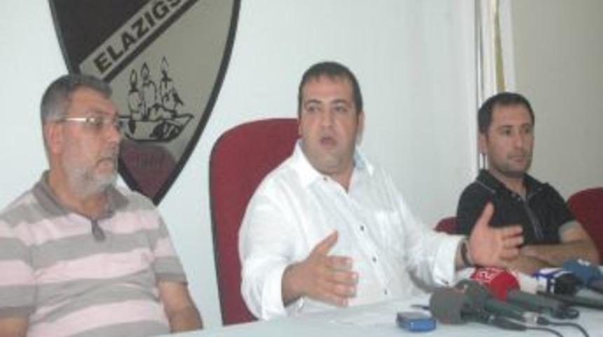 Elazığspor Başkanı &Ouml;zt&uuml;rk&rsquo;ten A&ccedil;ıklama
