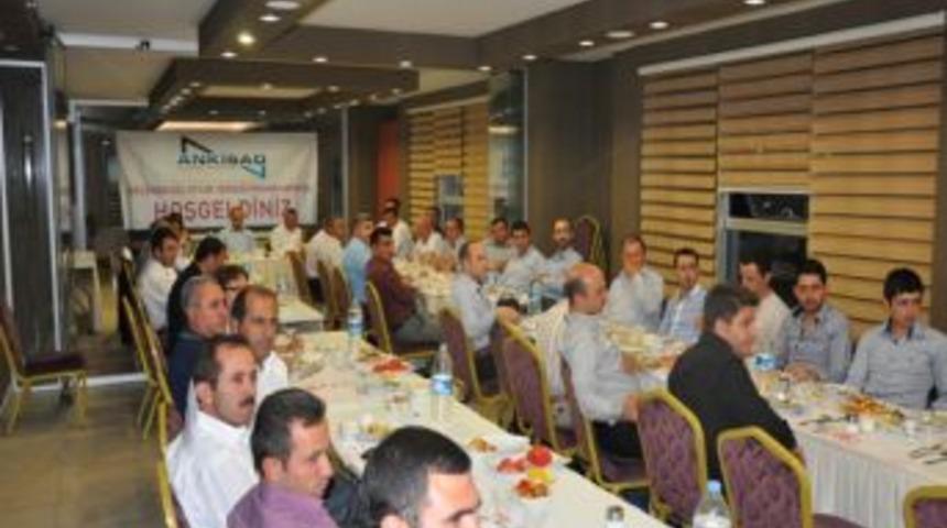 &Ccedil;ubuklu İşadamları ANKİSAD&rsquo;dın Iftarında Bir Araya Geldi