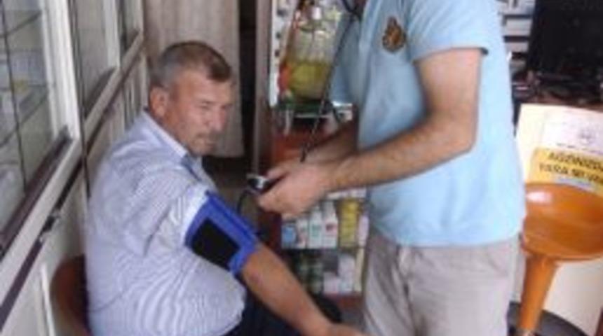 Sıcaklardan Bunalan Vatandaşlar Eczanalere Koştu