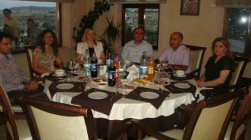 İl Sağlık M&uuml;d&uuml;rl&uuml;ğ&uuml; Personeli İftar Yemeğinde Buluştu