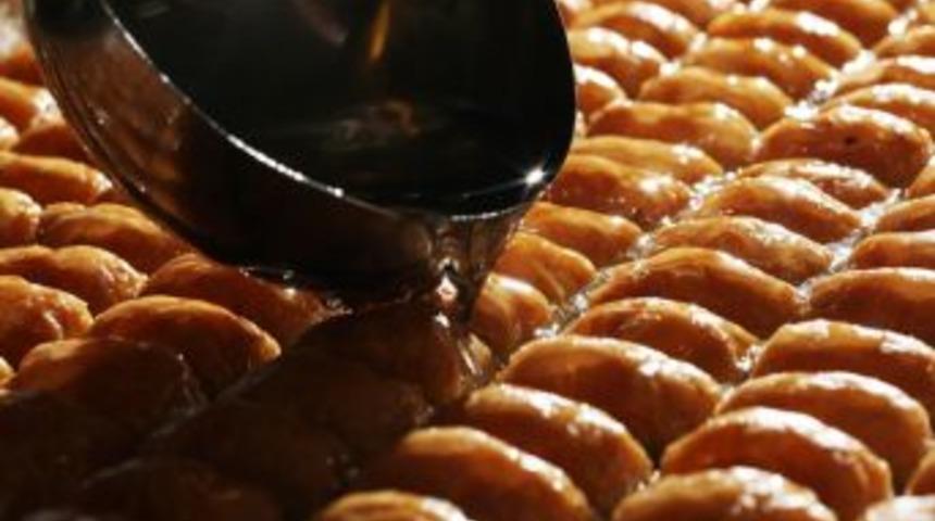 T&uuml;rkiye'deki Insanların Y&uuml;zde 84'&uuml; Şerbetli Tatlıları T&uuml;ketiyor