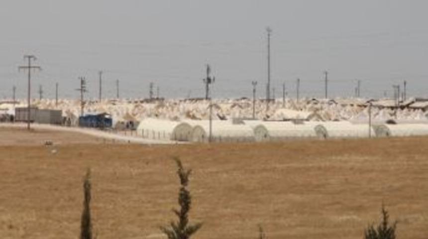 Ceylanpınar'daki M&uuml;lteci Kampında Yer Kalmadı