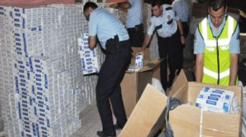 Aksaray&rsquo;da Tır Dolusu Ka&ccedil;ak Sigara