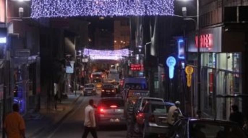 Hoca Ahmet Yesevi Caddesi Işıl Işıl