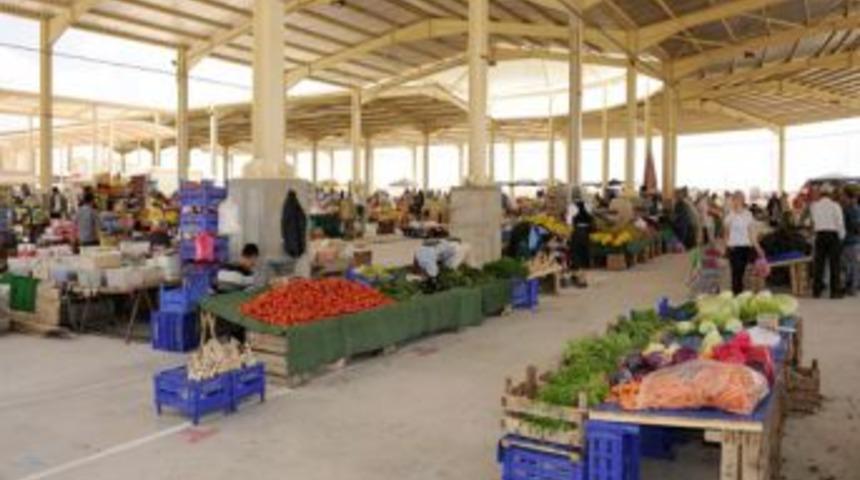 Karaman'da A&ccedil;ık Pazarlar Kapalıya Taşınıyor