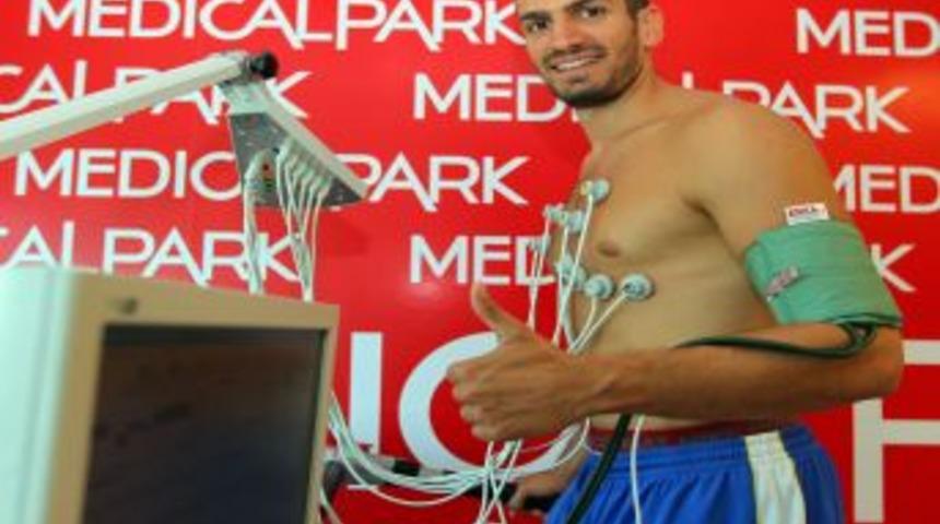 Fenerbah&ccedil;e &Uuml;lker'de Barış Ermiş Sağlık Kontrol&uuml;nden Ge&ccedil;ti