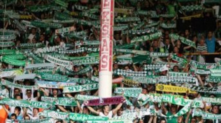 Timsah Taraftarına G&uuml;veniyor