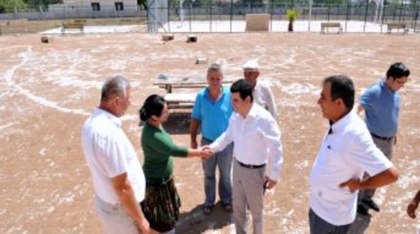 Duraliler, 30 Yıldır Beklediği Okuluna Kavuştu