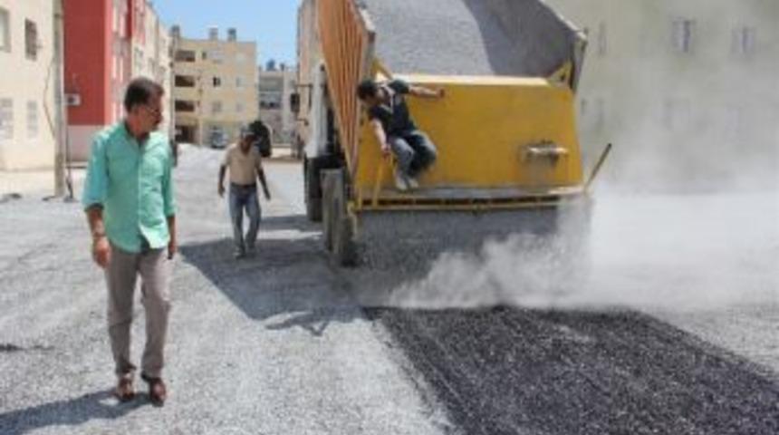 Toroslar Halkkent Mahallesi&rsquo;ni D&uuml;zenliyor