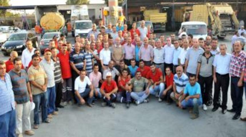 &Ccedil;iğli Belediye Başkanı Solak Şantiyede Iş&ccedil;ilerle Buluştu