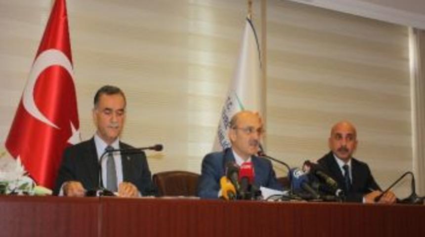 &Ccedil;evre Ve Şehircilik Bakanı Bayraktar'ın Basın Toplantısı&hellip;(2)