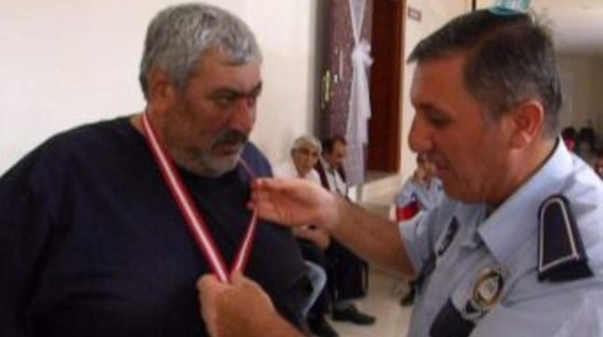 40 Davulcunun En İyisine Altın