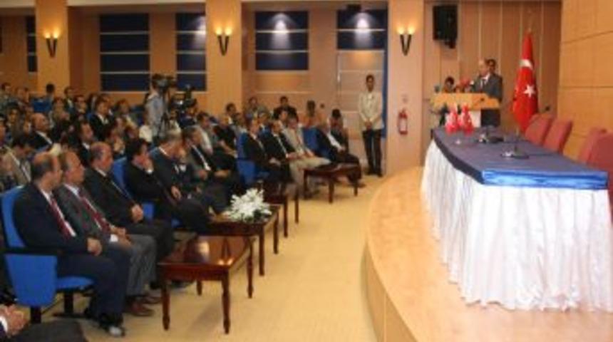 Doğu Turuna &Ccedil;ıkan Siyasiler Yorgun D&uuml;şt&uuml;