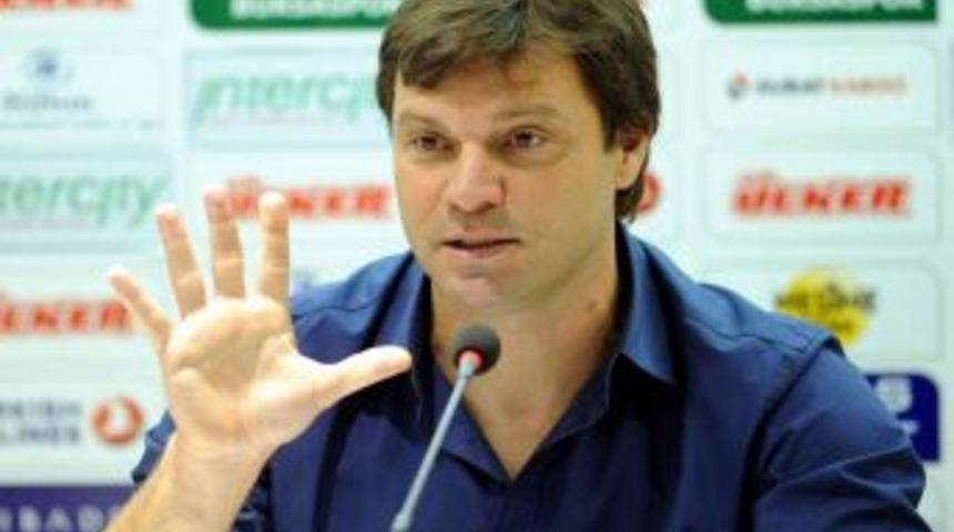 Ertuğrul Sağlam Futbolcularımdan Umutlu