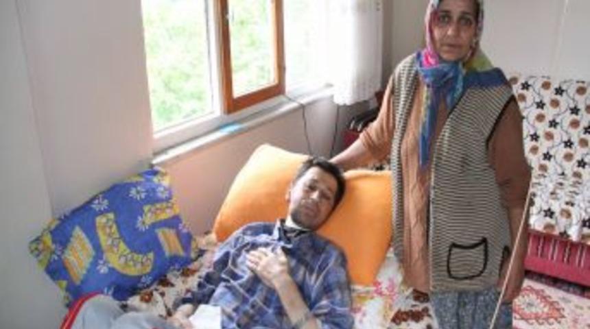 Heyelanda Mahsur Kalan Kanser Hastası I&ccedil;in Afet Ekipleri Seferber Oldu