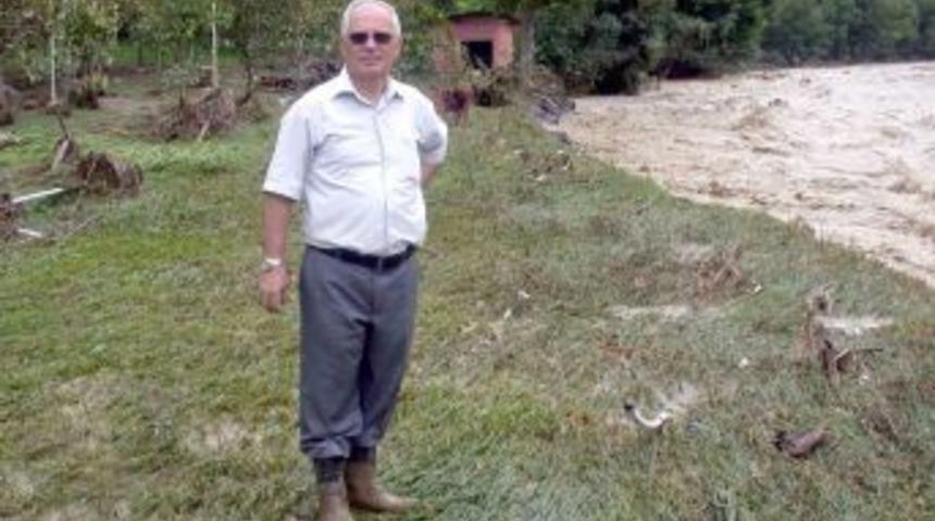 Samsun&rsquo;da Meyve Bah&ccedil;eleri De Sel Sularının Altında Kaldı