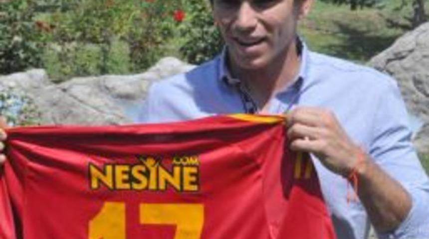 Kayserispor, Arjantinli Yıldız Mouche 4 Yıllık S&ouml;zleşmeye Imzaladı
