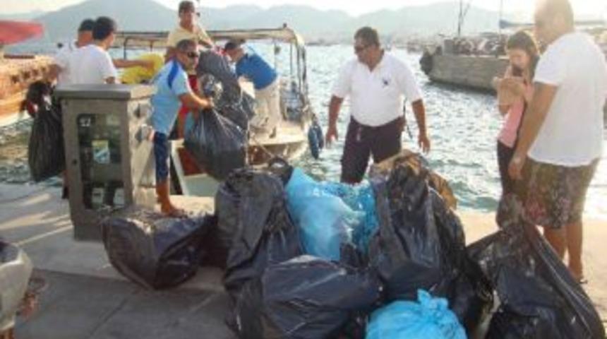 Marmaris Koylarında Temizlik &Ccedil;alışmaları