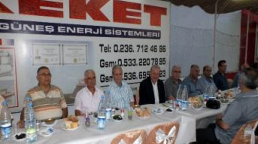 Salihli Bakkallar Odası&rsquo;ndan İftar Yemeği