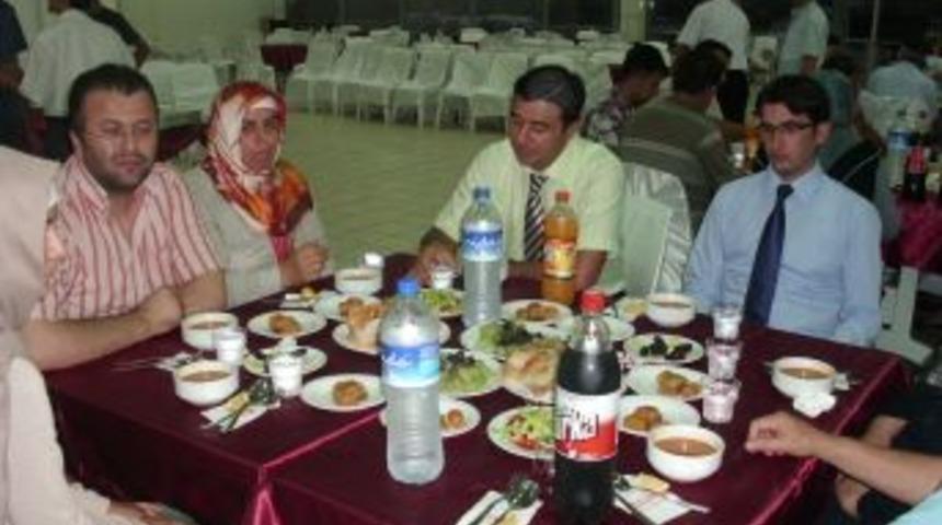 Şehit yakınları ve gazi ailelerine iftar