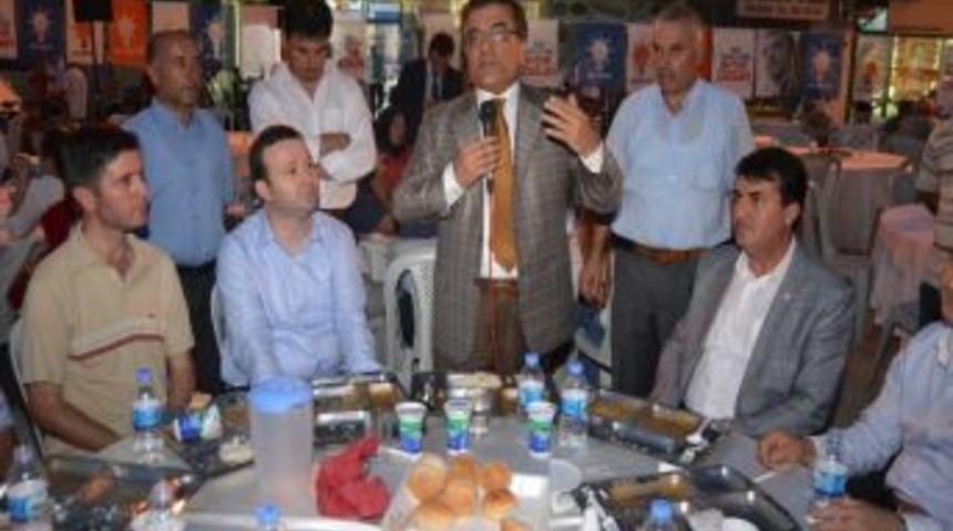 Ak Parti Osmangazi İl&ccedil;e Başkanlığı Demirtaş&rsquo;ta Sokak İftarı D&uuml;zenledi