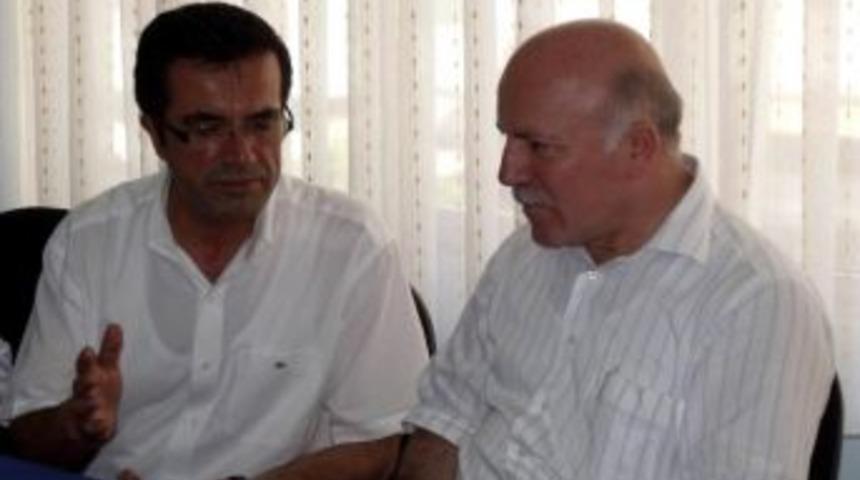 Ekmen, Salihli İl&ccedil;e Teşkilatını Ziyaret Etti