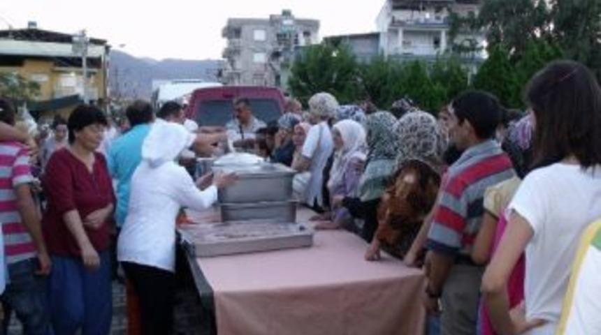 Sart Belediyesi&rsquo;nde Geleneksel İftar Programı D&uuml;zenlendi