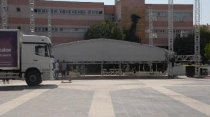 Festival Hazırlıkları Tamamlandı