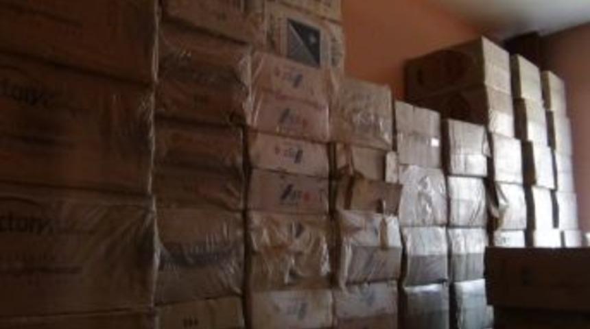 &Ccedil;aldıran'da 53 Bin 50 Paket Ka&ccedil;ak Sigara Ele Ge&ccedil;irildi