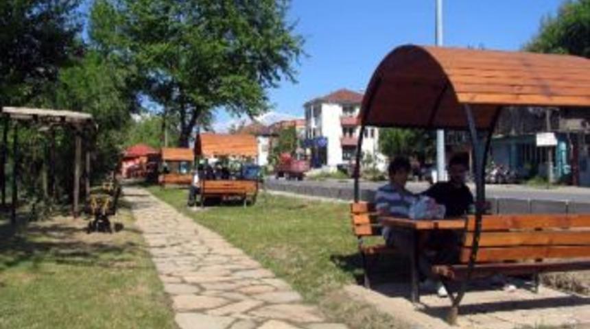 Belediyeden Hizmet Yağmuru