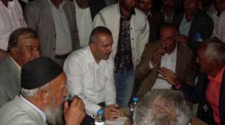 Milletvekilleri Halkla İftarda Buluştu