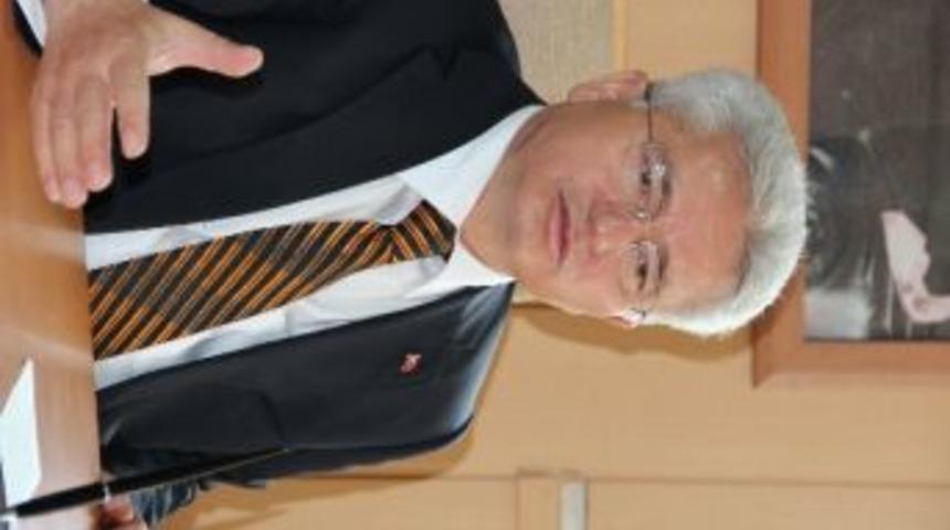 Vali Tekmen Basın Mensuplarıyla Vedalaştı