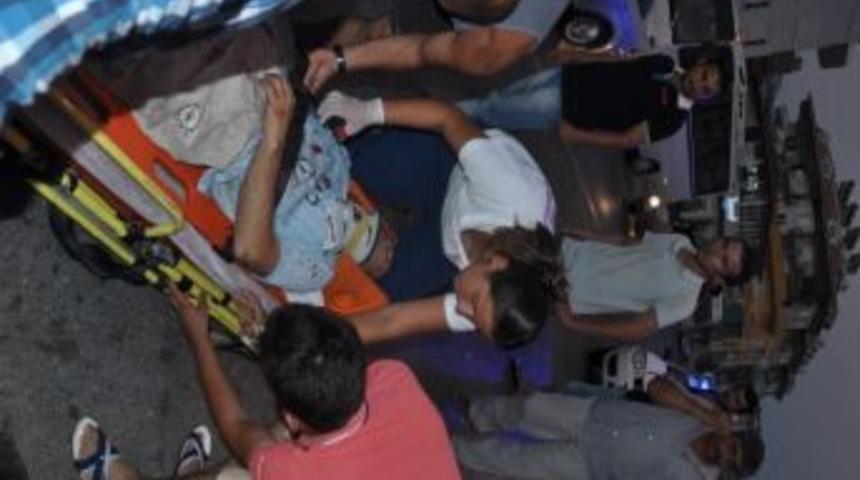 Alanya'da Trafik Kazası: 2 Yaralı