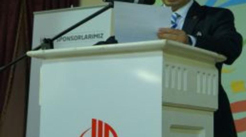 Mimar Ve M&uuml;hendisler Iftarda Bir Araya Geldi